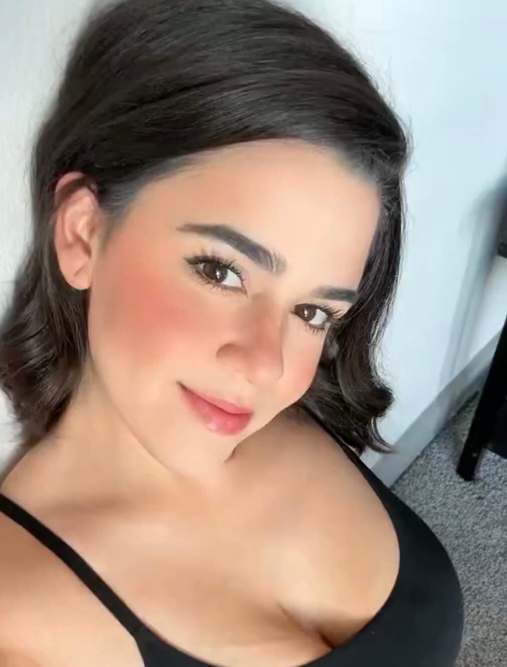 HOLLY